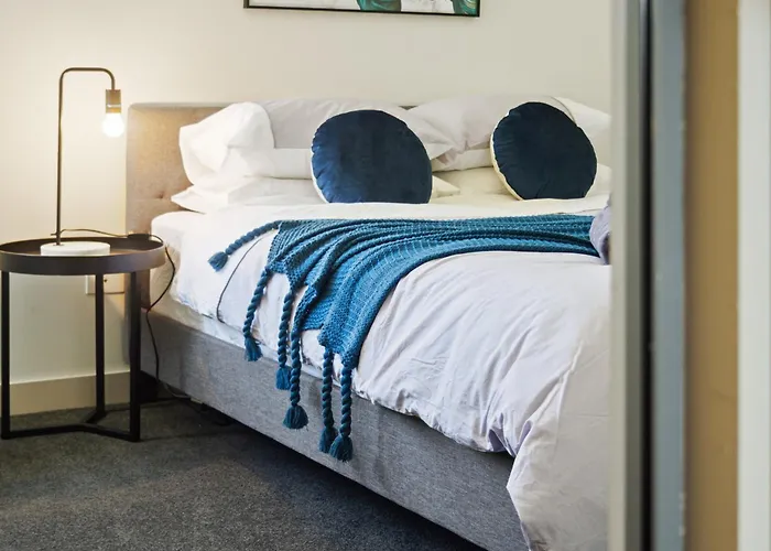 2Bdrm Skyline Views - Prime For River, Waca, Optus Stadium